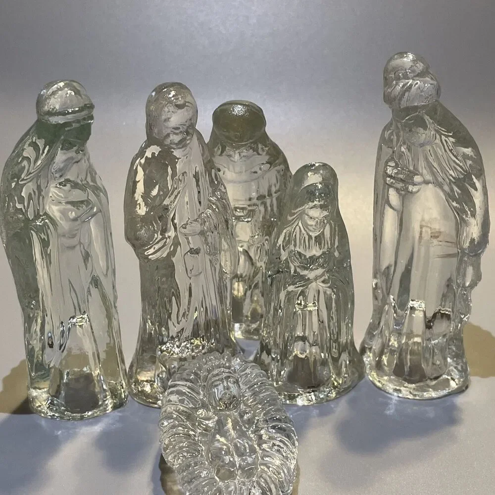 Christmas Clear Glass Nativity Figures Joseph Mary Baby Jesus Wise Men 4